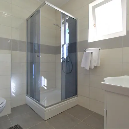 Holiday home Skelin By Interhome Drinovci