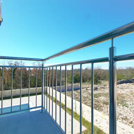 Skelin By Interhome Drinovci