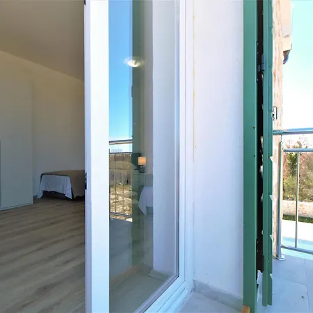 Holiday home Skelin By Interhome Drinovci