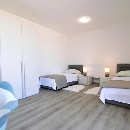 Holiday home Skelin By Interhome *