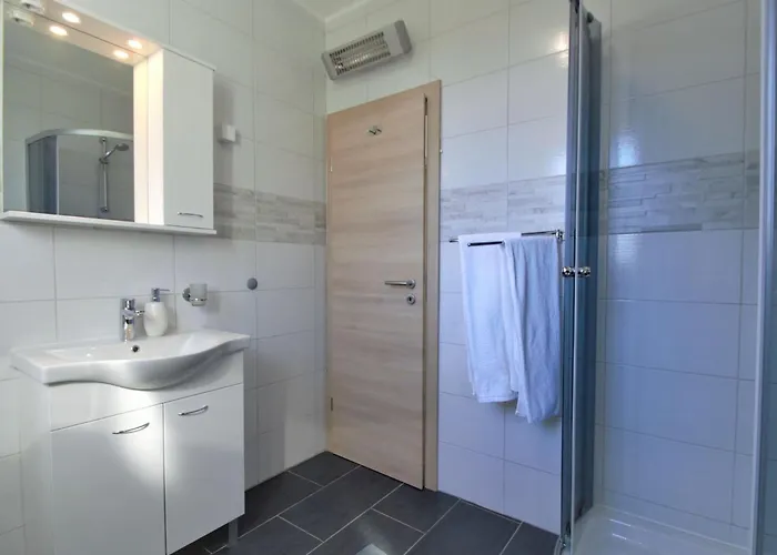 Skelin By Interhome בית נופש