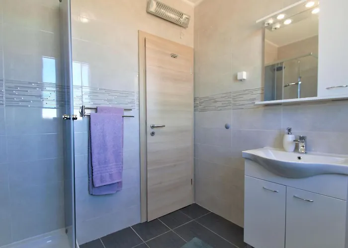 Skelin By Interhome בית נופש